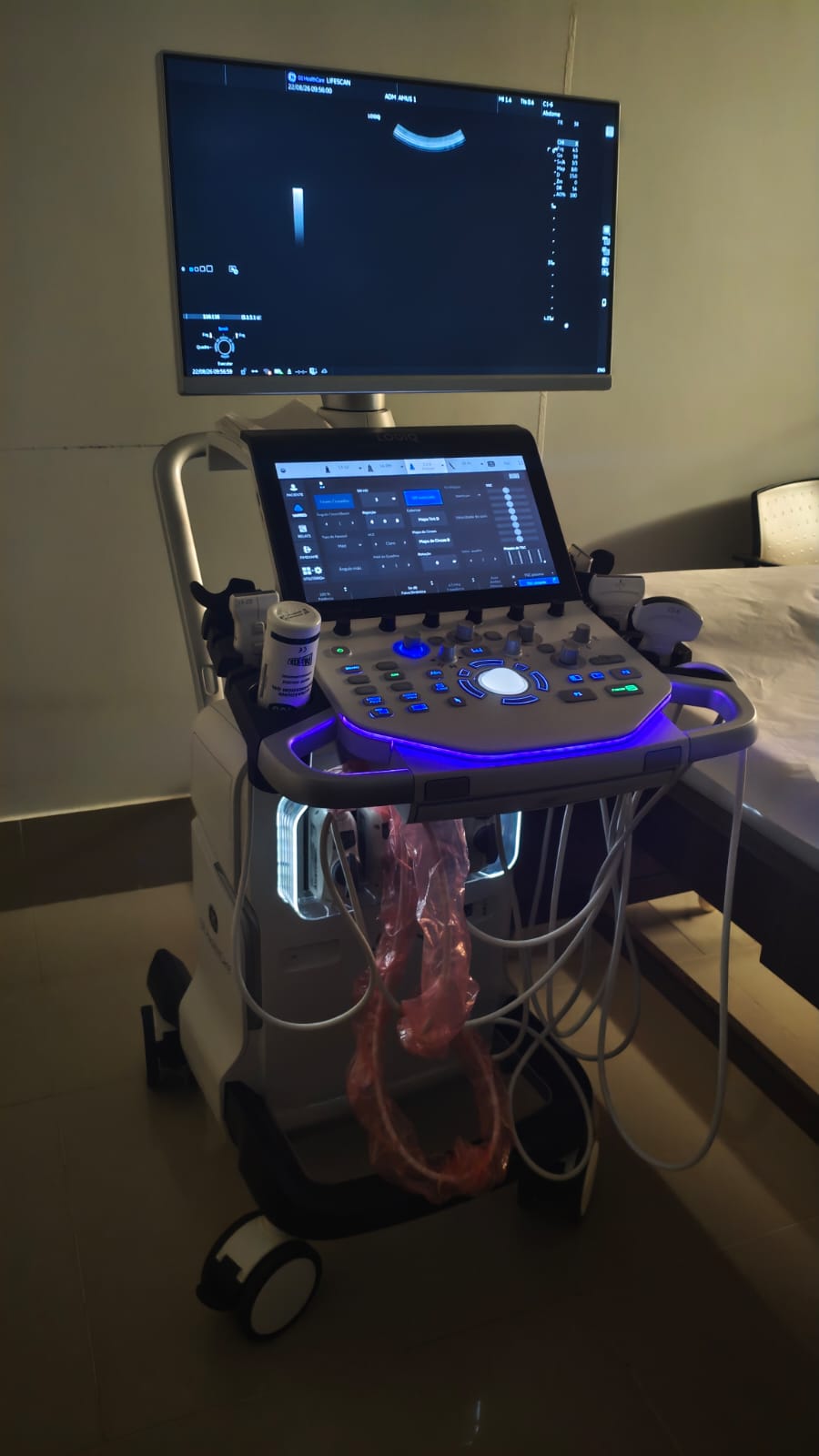 Ultrassom LOGIQ Totus GE HealthCare